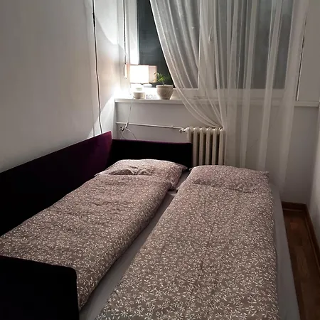 Surya Apartment *